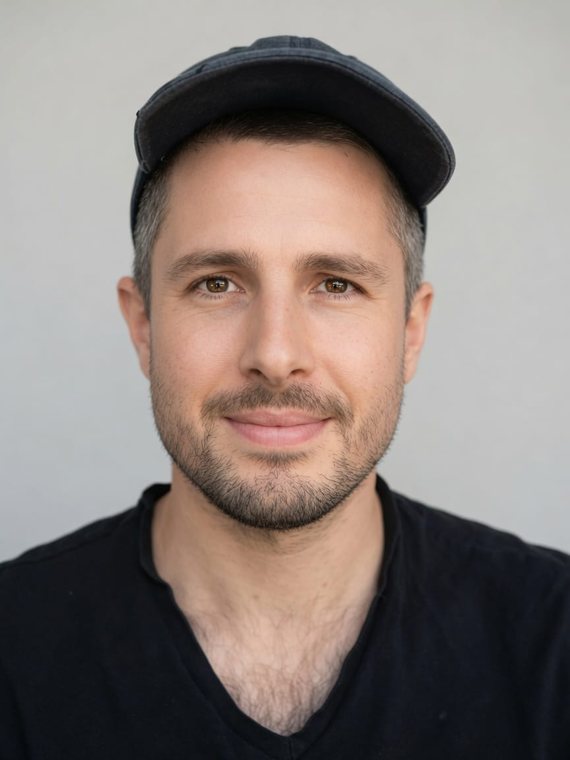 Portrait d'Anthony Remaud, hypnothérapeute
